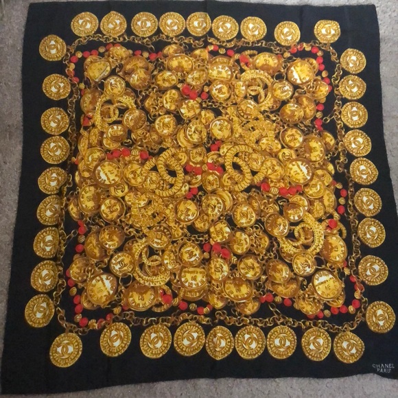CHANEL Accessories - CHANEL silk scarf